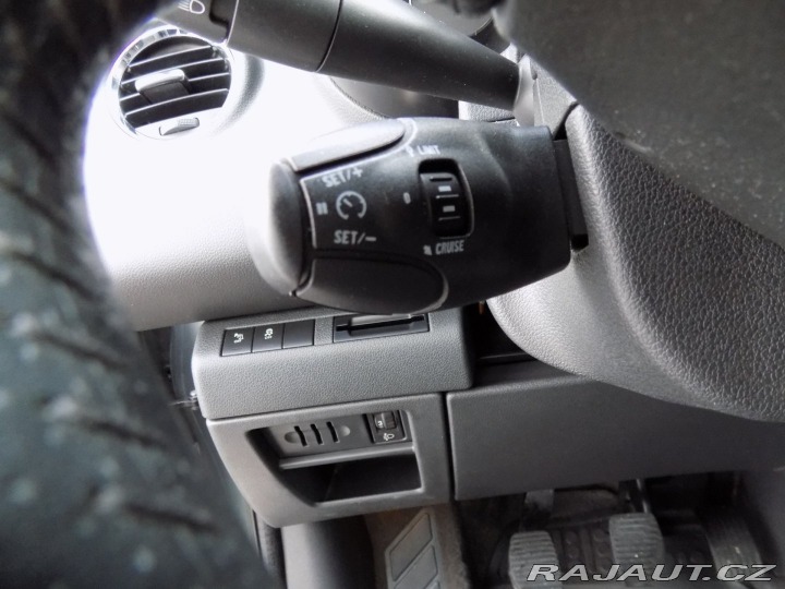 Peugeot 5008 1.6Ti/LED/PANO/Head-up/Kl 2014