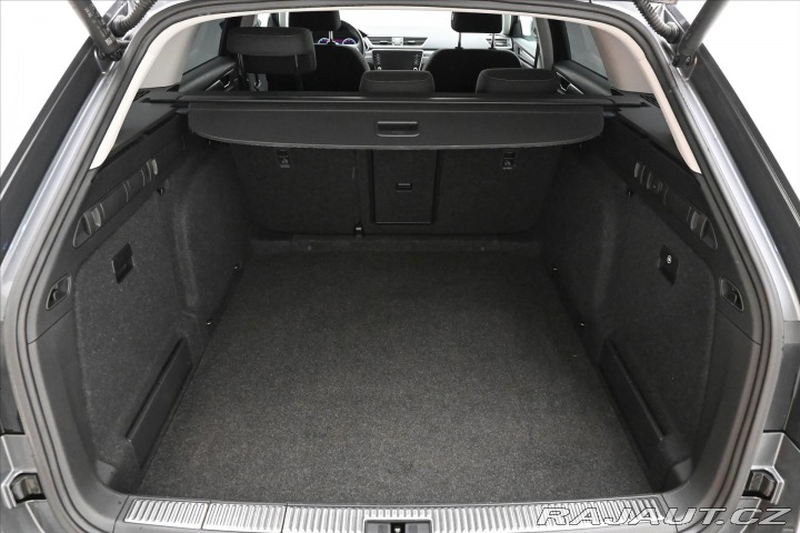 Škoda Superb 2,0 TDI 110 kW DSG Style 2022