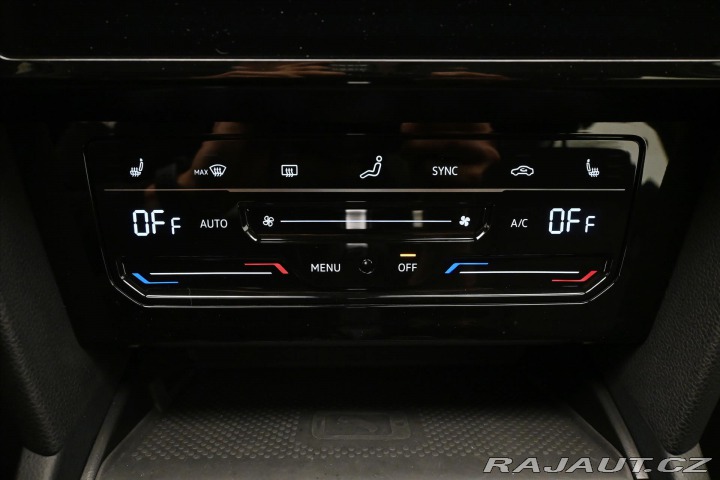 Volkswagen Passat 2,0 TDI 110 kW DSG Busine 2023