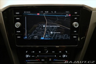 Volkswagen Passat 2,0 TDI 110 kW DSG Busine 2023