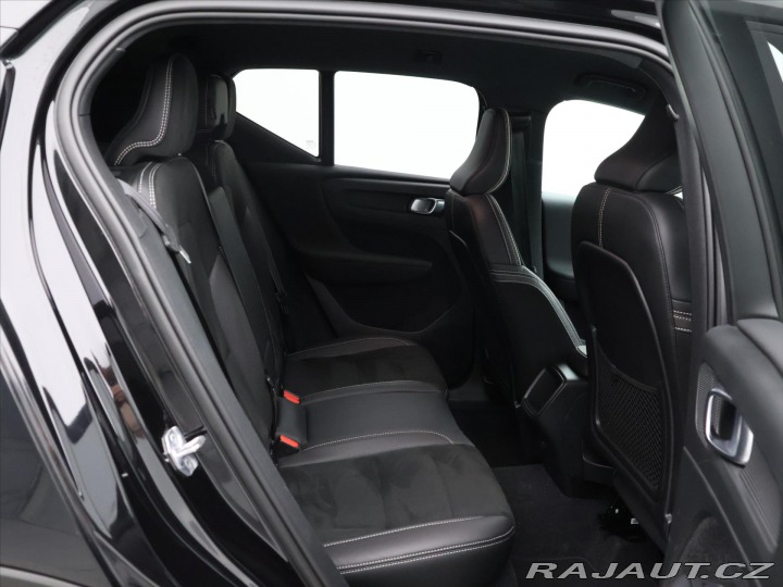 Volvo XC40 2,0 T4 Drive-E 140kW CZ R 2020