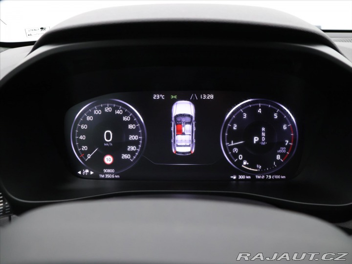Volvo XC40 2,0 T4 Drive-E 140kW CZ R 2020