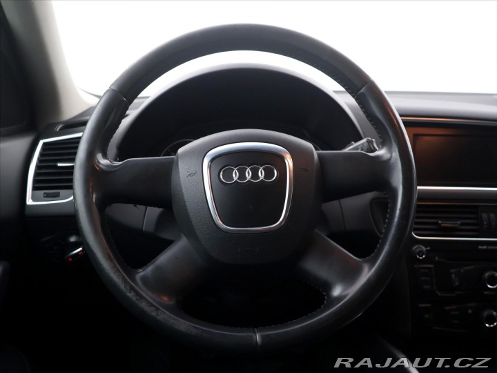 Audi Q5 2,0 TDI 125kW Quattro CZ 2011