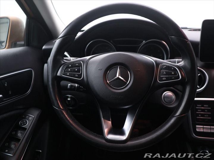 Mercedes-Benz GLA 2,1 200d 100kW 4Matic CZ 2017