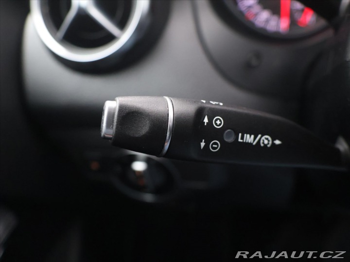 Mercedes-Benz GLA 2,1 200d 100kW 4Matic CZ 2017