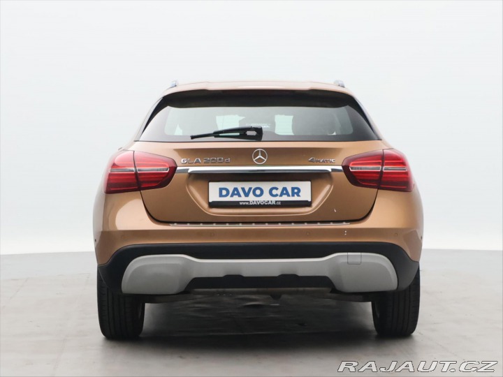 Mercedes-Benz GLA 2,1 200d 100kW 4Matic CZ 2017