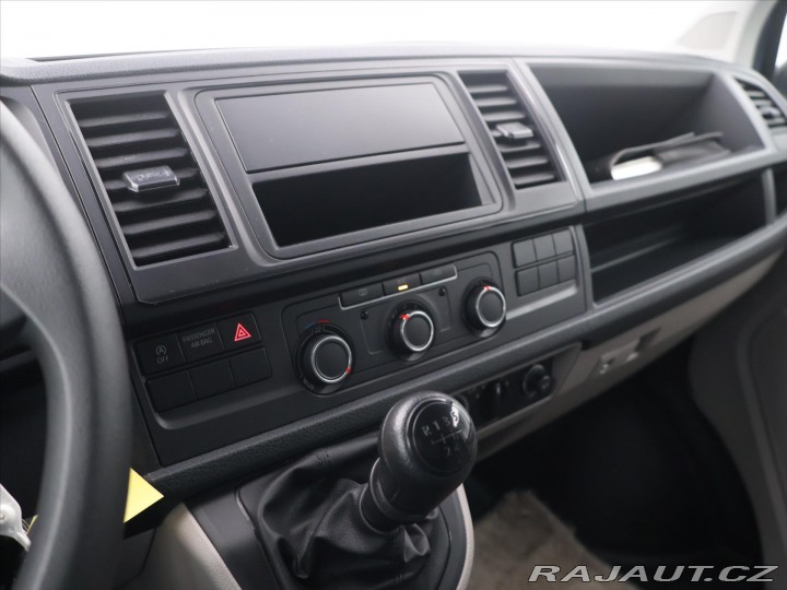 Volkswagen Transporter 2,0 TDI 75kW 6-Míst CZ DP 2017