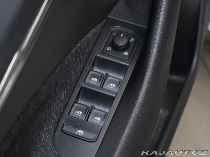 Škoda Kamiq 1,0 TSi DSG Style 5L-Zár. 2023