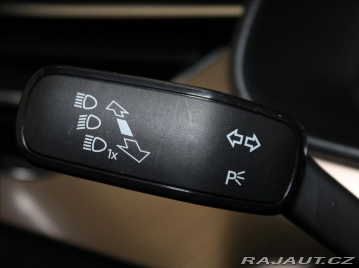 Škoda Kamiq 1,0 TSi DSG Style 5L-Zár. 2023