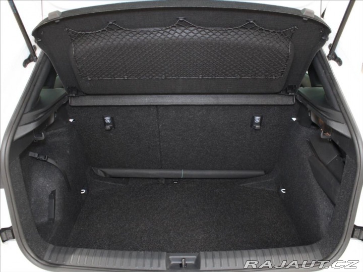 Škoda Kamiq 1,0 TSi DSG Style 5L-Zár. 2023