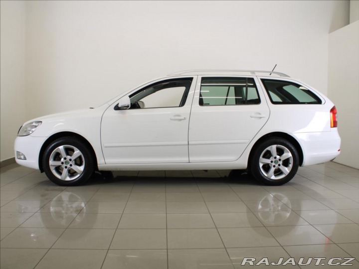 Škoda Octavia 1,6 TDi DSG Elegance 159t 2012