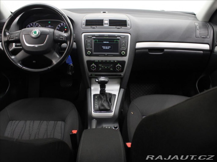 Škoda Octavia 1,6 TDi DSG Elegance 159t 2012