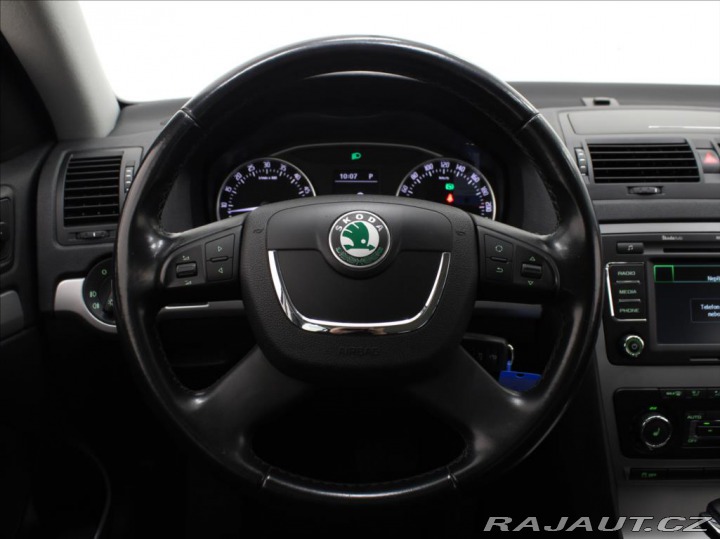 Škoda Octavia 1,6 TDi DSG Elegance 159t 2012