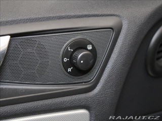 Škoda Octavia 1,6 TDi DSG Elegance 159t 2012