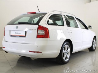 Škoda Octavia 1,6 TDi DSG Elegance 159t 2012
