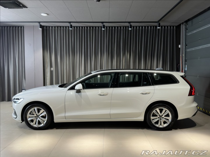 Volvo V60 2,0 B4 Mild Hybrid Core 2026