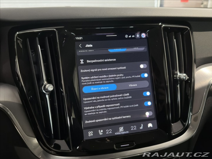 Volvo V60 2,0 B4 Core 2026