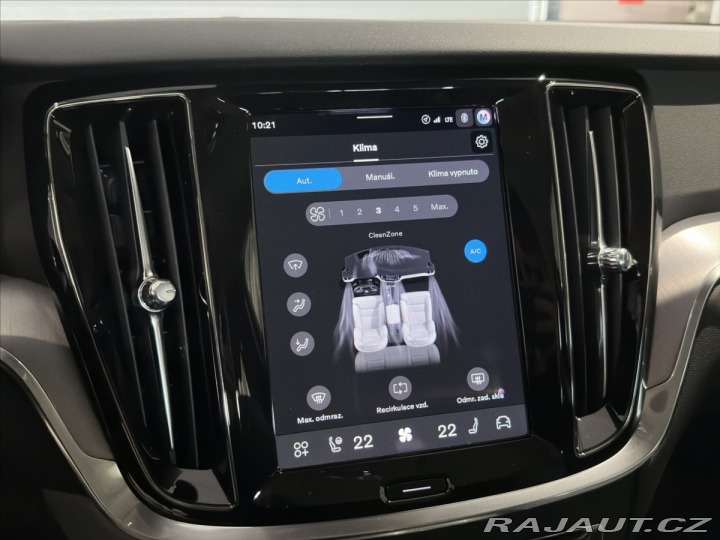 Volvo V60 2,0 B4 Core 2026