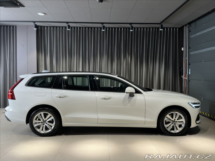 Volvo V60 2,0 B4 Core 2026