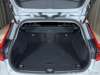 Volvo V60 2,0 B4 Core 2026