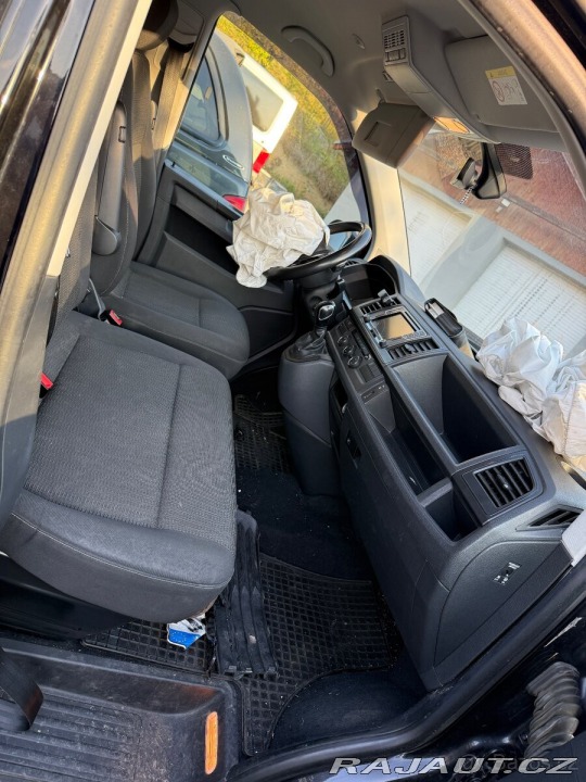 Volkswagen Caravelle 2,0 T6 4motion Long 2017