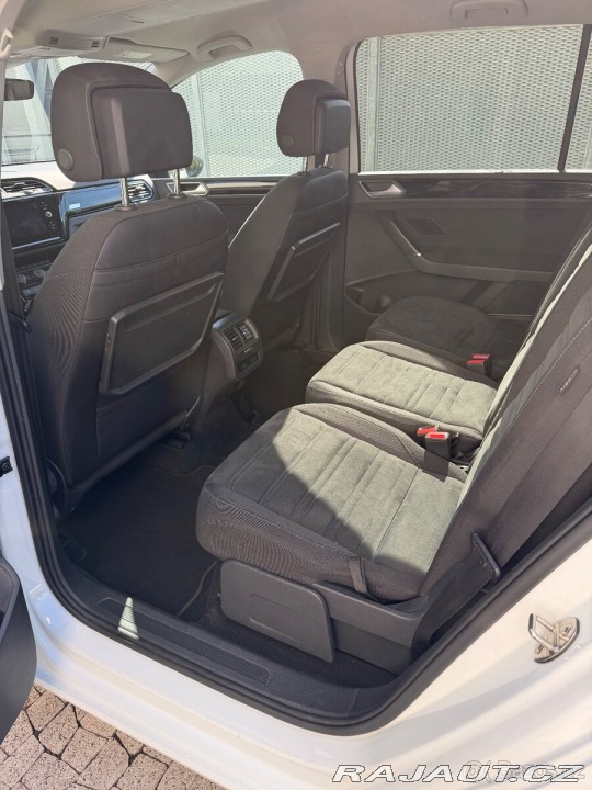 Volkswagen Touran 2,0 TDI 140kW HIGHLINE 2018
