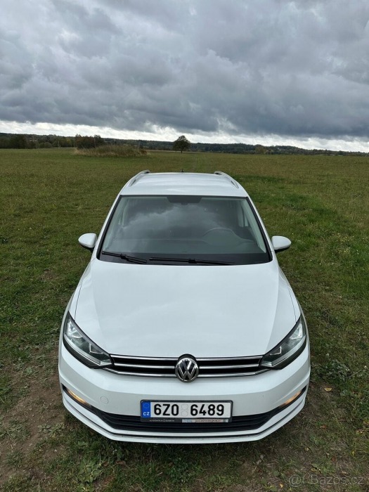 Volkswagen Touran 1,4 Highline TSI 7-míst