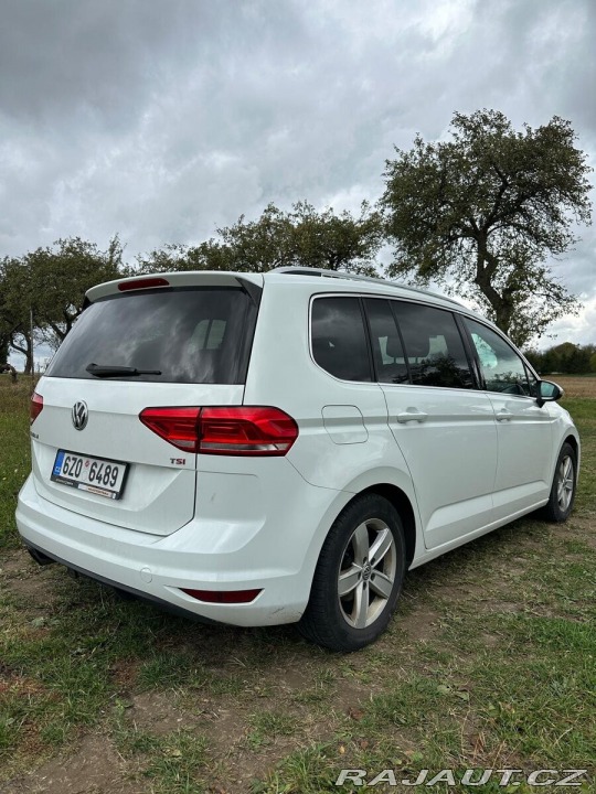 Volkswagen Touran 1,4 Highline TSI 7-míst 2017