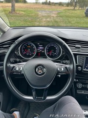 Volkswagen Touran 1,4   Highline TSI 7-míst 2017
