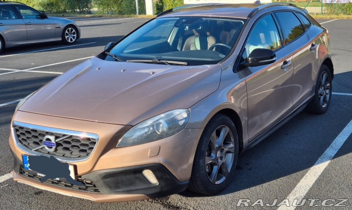 Volvo V40 1,6   cc d2 85kw 2013