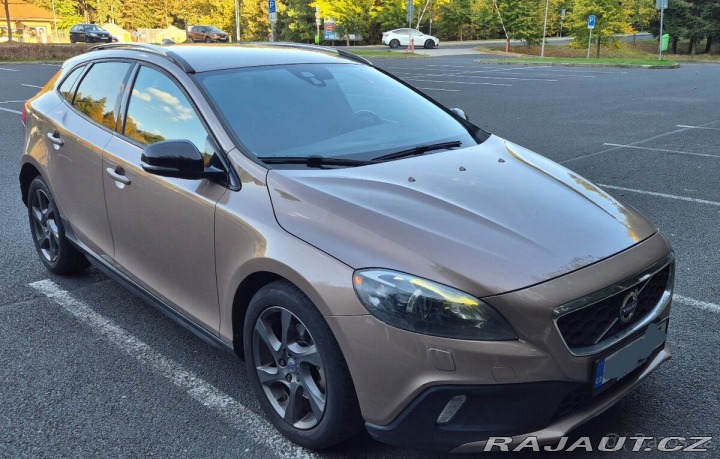 Volvo V40 1,6 cc d2 85kw 2013
