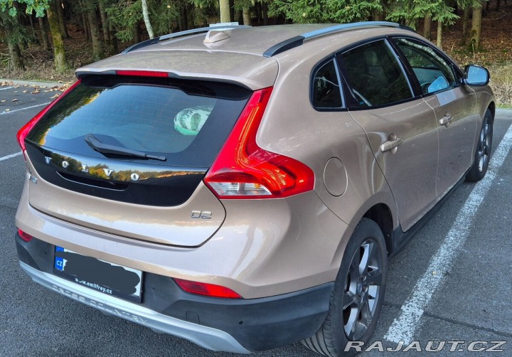 Volvo V40 1,6 cc d2 85kw 2013