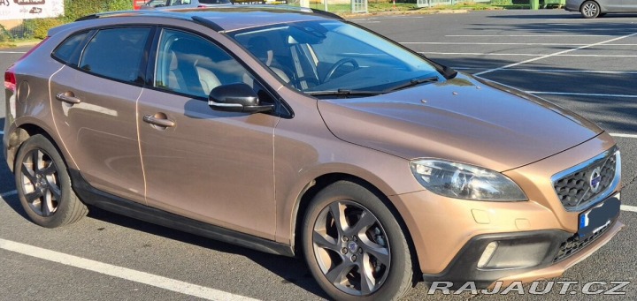 Volvo V40 1,6 cc d2 85kw 2013