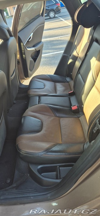 Volvo V40 1,6 cc d2 85kw 2013
