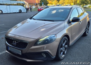 Volvo V40 1,6   cc d2 85kw 2013