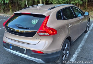 Volvo V40 1,6   cc d2 85kw 2013