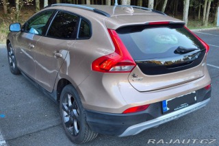 Volvo V40 1,6   cc d2 85kw 2013