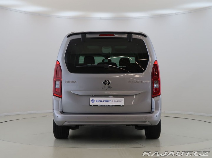 Toyota ProAce 1.5,D-4D,Family,Automat,C 2024