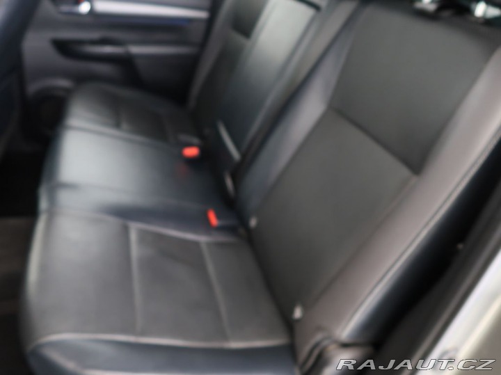 Toyota Hilux 2.8D,Invincible,4X4,CZ,1M 2021