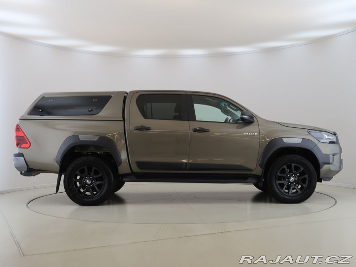 Toyota Hilux 2.8D,Invincible,4X4,CZ,1M 2021