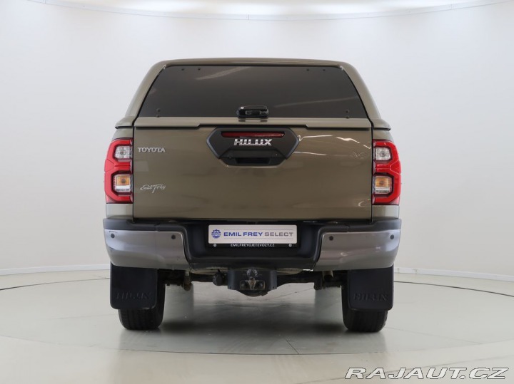 Toyota Hilux 2.8D,Invincible,4X4,CZ,1M 2021