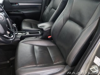 Toyota Hilux 2.8D,Invincible,4X4,CZ,1M 2021