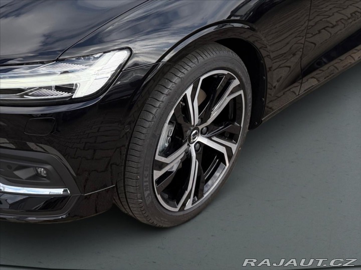 Volvo V60 2,0 V60 B4 Plus Bright 62 2026