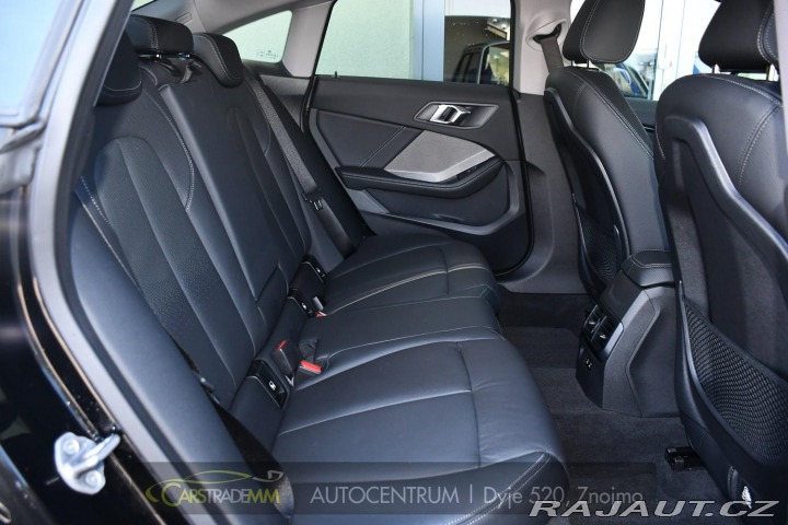 BMW 2 218i ČR 1.MAJ PANO 2025