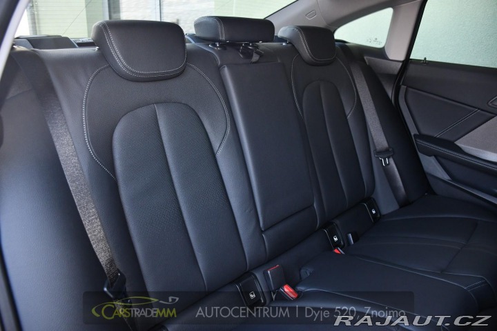 BMW 2 218i ČR 1.MAJ PANO 2025