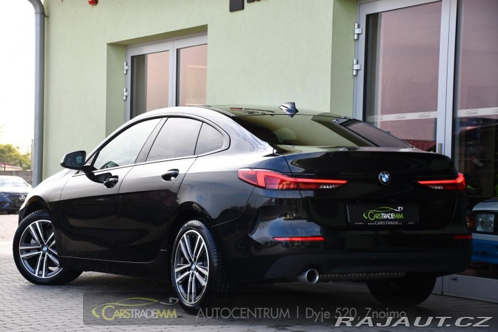 BMW 2 218i ČR 1.MAJ PANO 2025