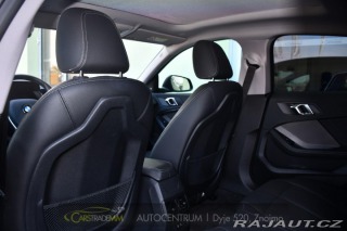 BMW 2 218i ČR 1.MAJ PANO 2025