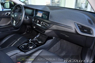 BMW 2 218i ČR 1.MAJ PANO 2025