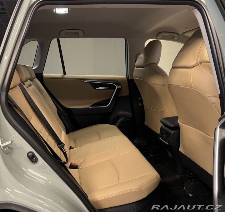 Toyota RAV4 2.5 Hybrid AT EXECUTIVE A 2024