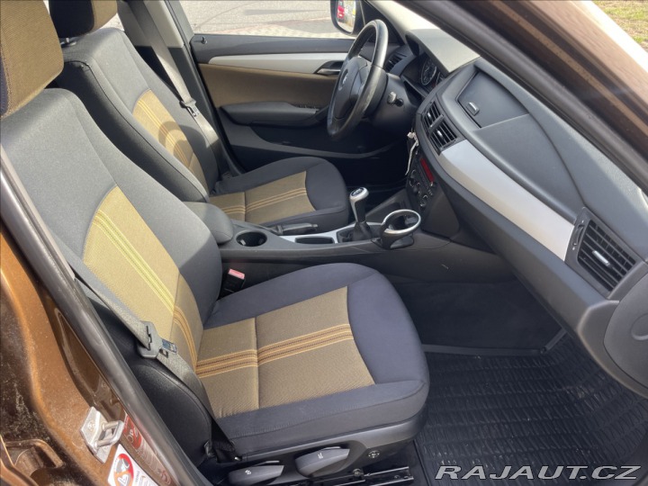 BMW X1 2,0 d X-Drive 130kw Xenon 2010